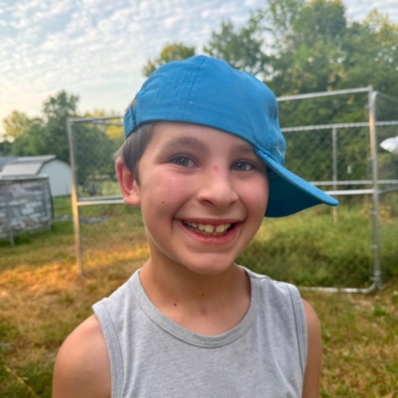 Hi! I'm Emerson! Lets keep nature beautiful together!! - Picture 3 of 12